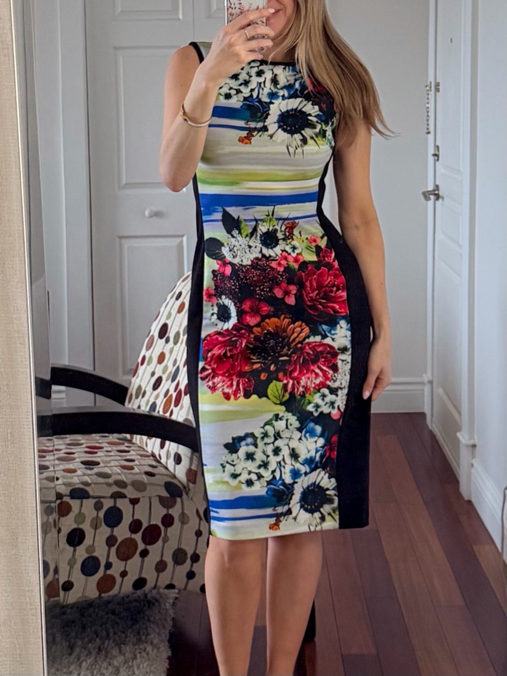 Floral Maggy London shift dress size 6